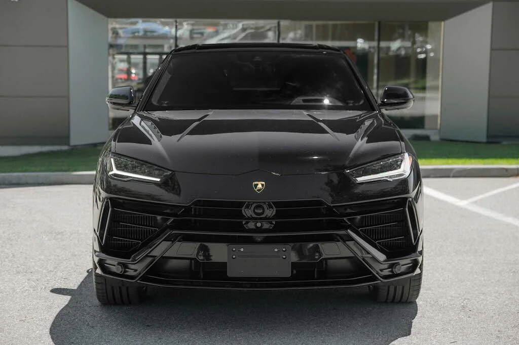 2024 Lamborghini Urus S - Image 2 of 31