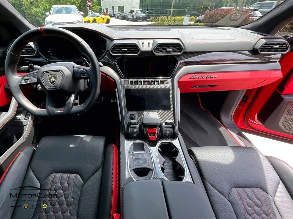 2024 Lamborghini Urus S - Image 14 of 31