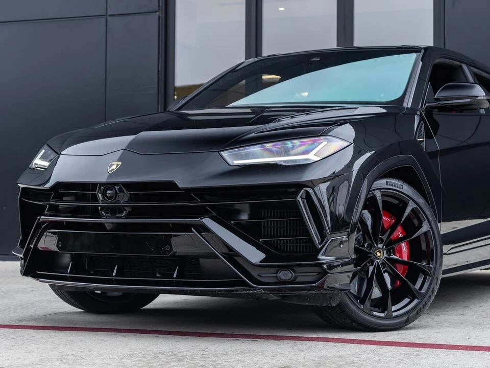 2024 Lamborghini Urus S - Image 3 of 31