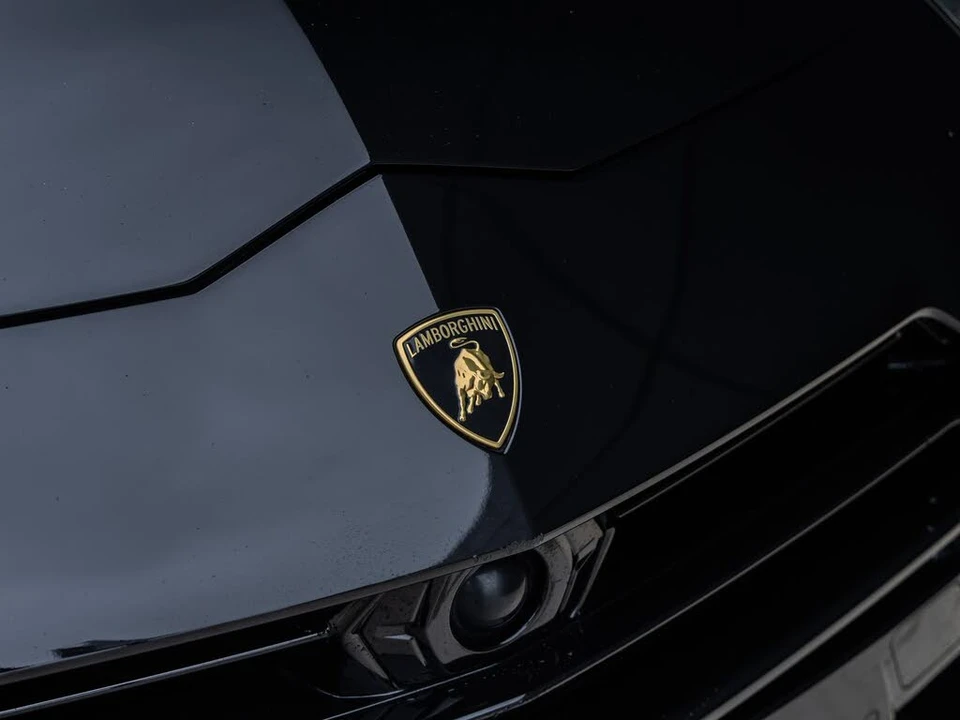 2024 Lamborghini Urus S - Image 18 of 31