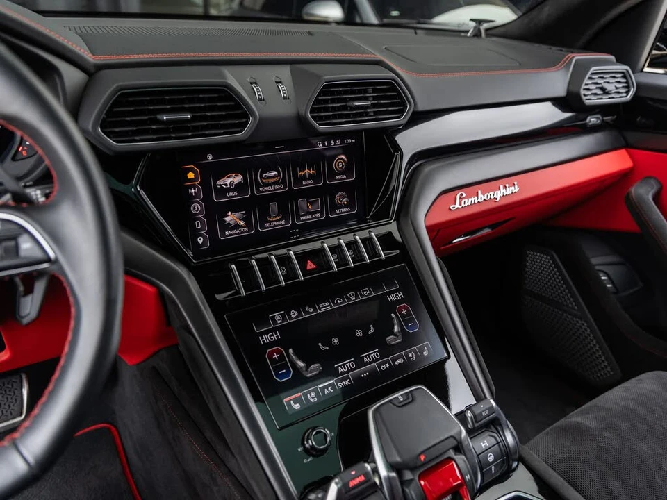 2024 Lamborghini Urus S - Image 29 of 31