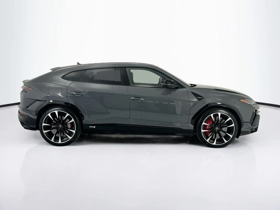2024 Lamborghini Urus S - Image 4 of 31