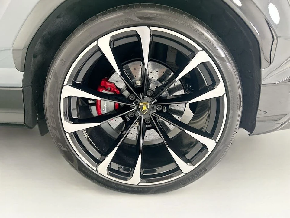 2024 Lamborghini Urus S - Image 30 of 31