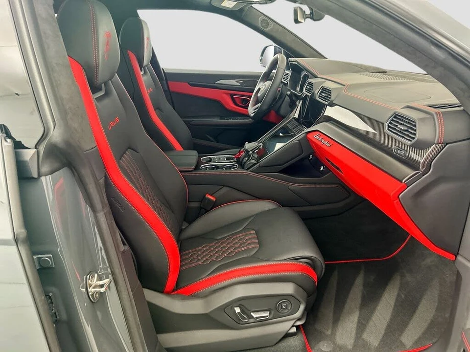 2024 Lamborghini Urus S - Image 19 of 31