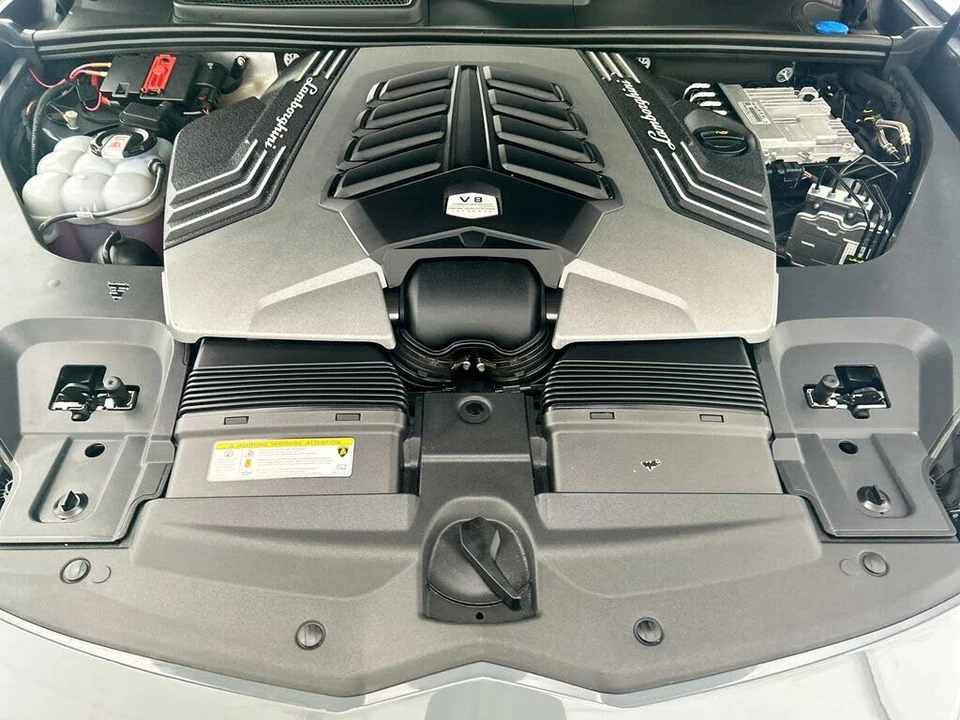 2024 Lamborghini Urus S - Image 28 of 31