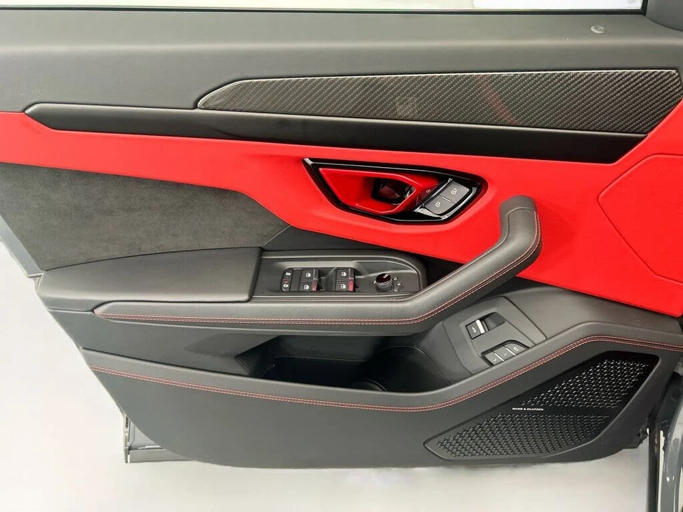 2024 Lamborghini Urus S - Image 23 of 31