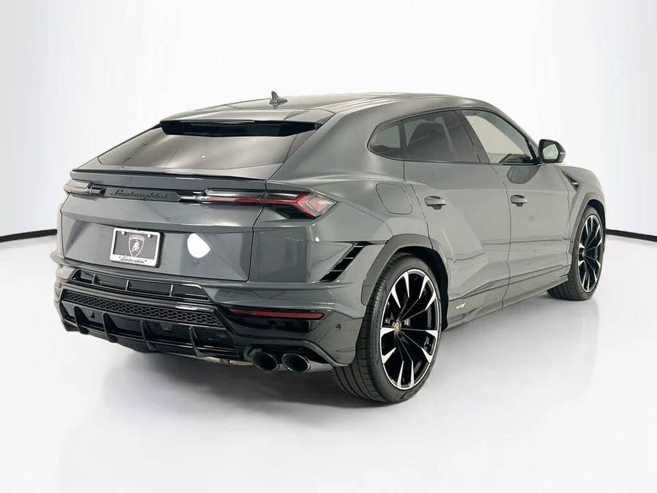 2024 Lamborghini Urus S - Image 5 of 31