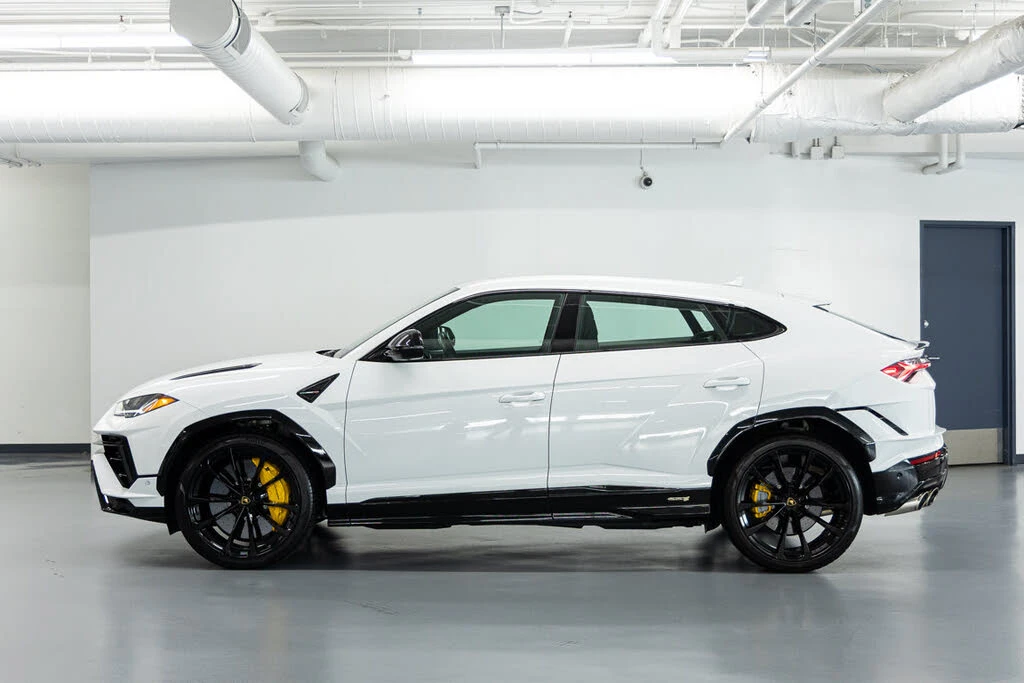2024 Lamborghini Urus S - Image 4 of 31