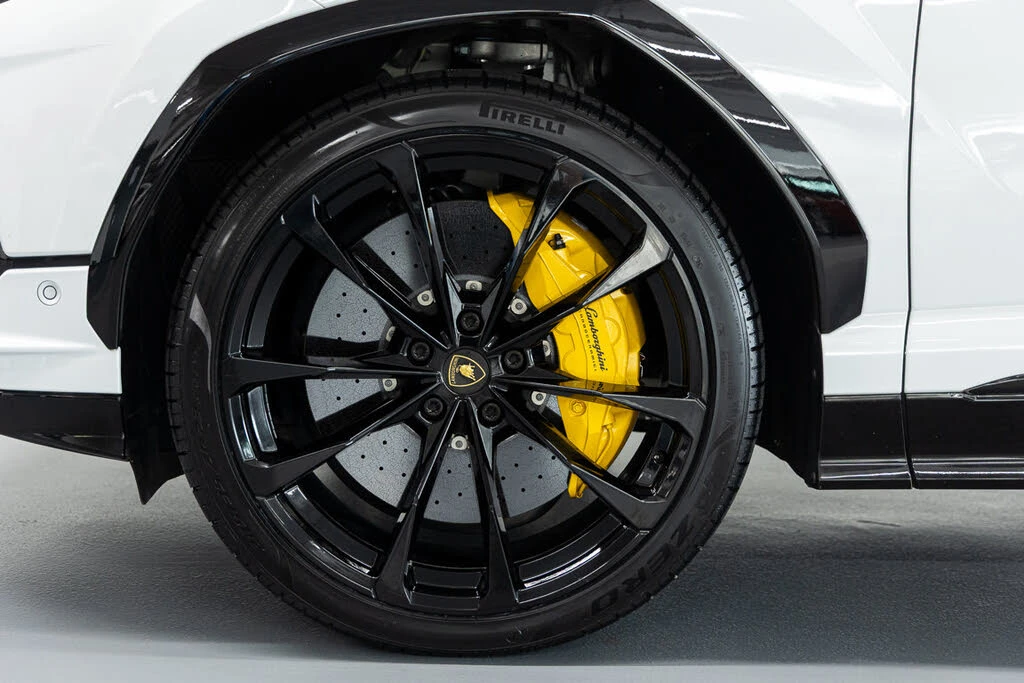 2024 Lamborghini Urus S - Image 18 of 31