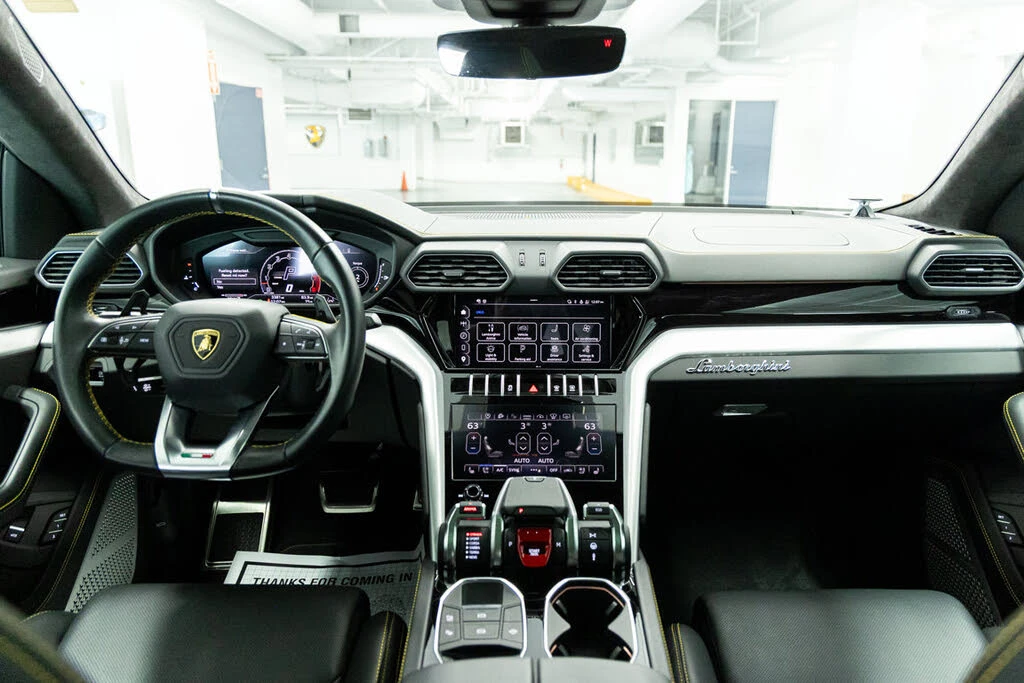 2024 Lamborghini Urus S - Image 25 of 31