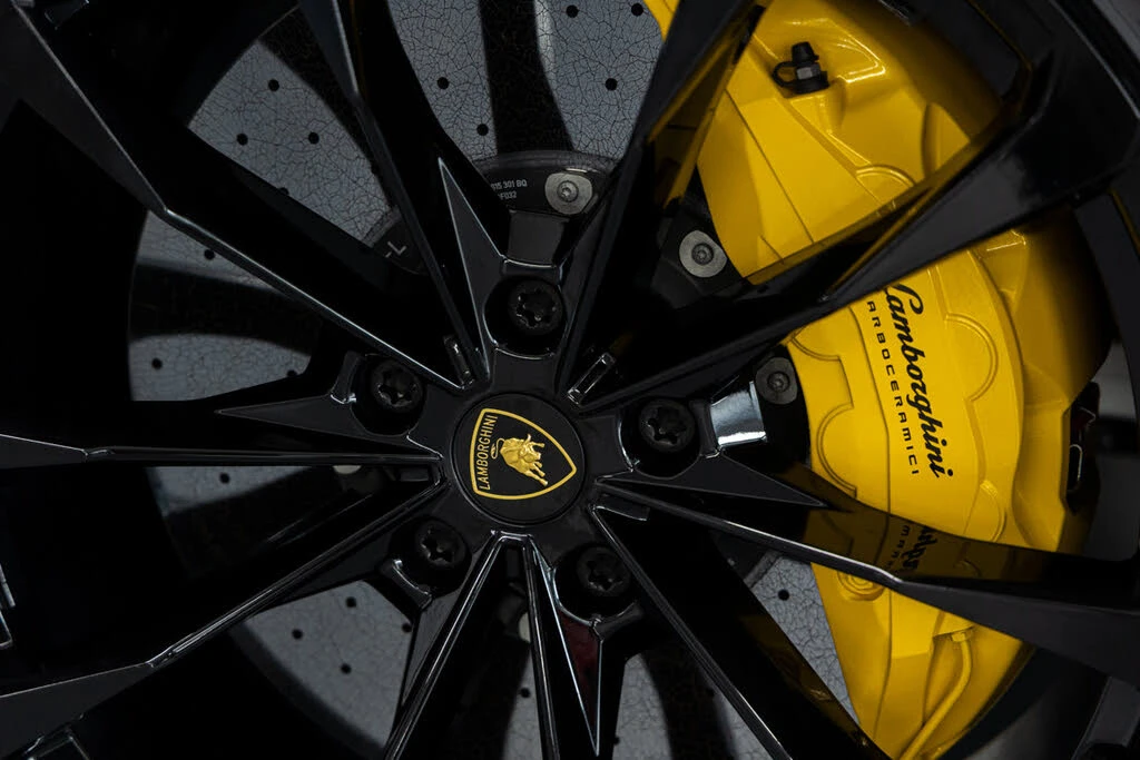 2024 Lamborghini Urus S - Image 19 of 31