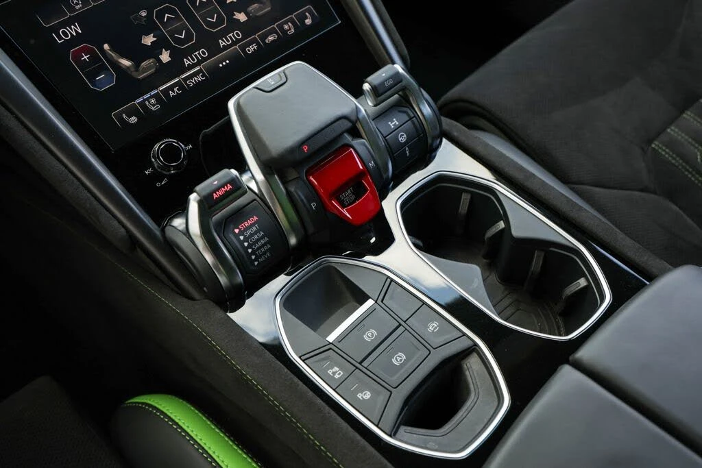 2024 Lamborghini Urus S - Image 8 of 31