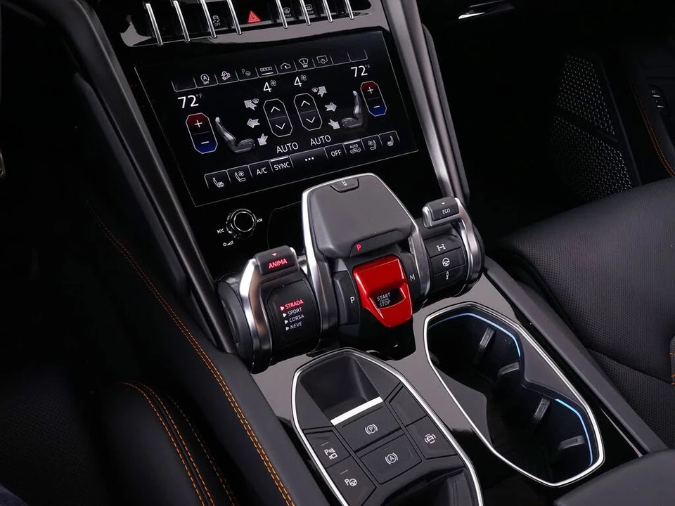 2024 Lamborghini Urus S - Image 29 of 31