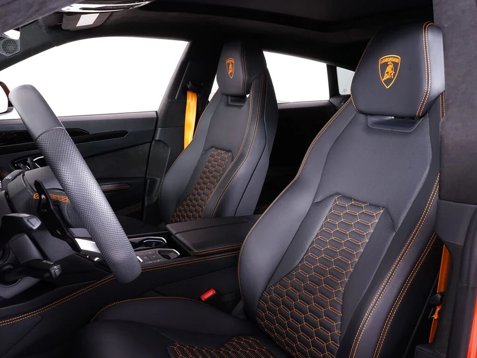 2024 Lamborghini Urus S - Image 26 of 31