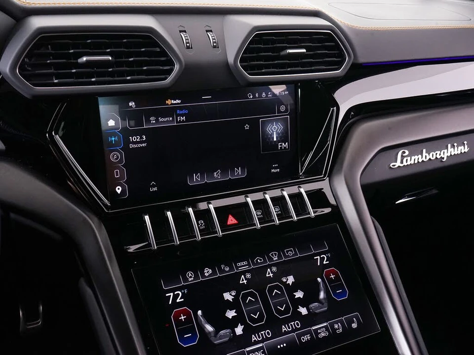 2024 Lamborghini Urus S - Image 28 of 31