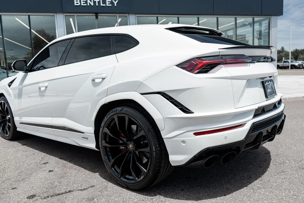 2024 Lamborghini Urus S - Image 9 of 31