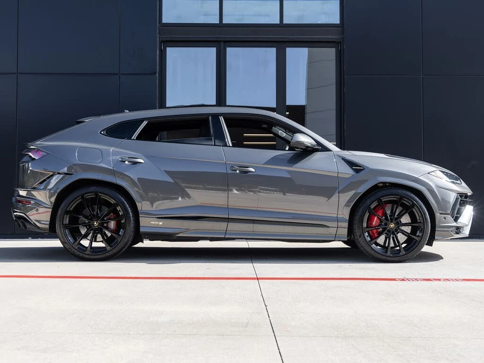 2024 Lamborghini Urus S - Image 10 of 31