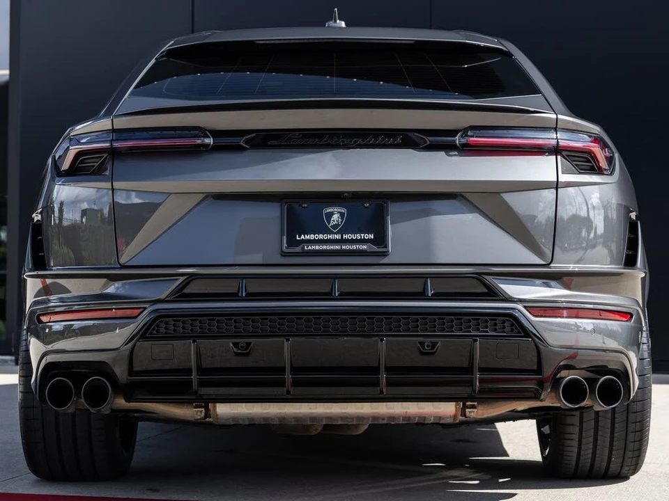 2024 Lamborghini Urus S - Image 7 of 31