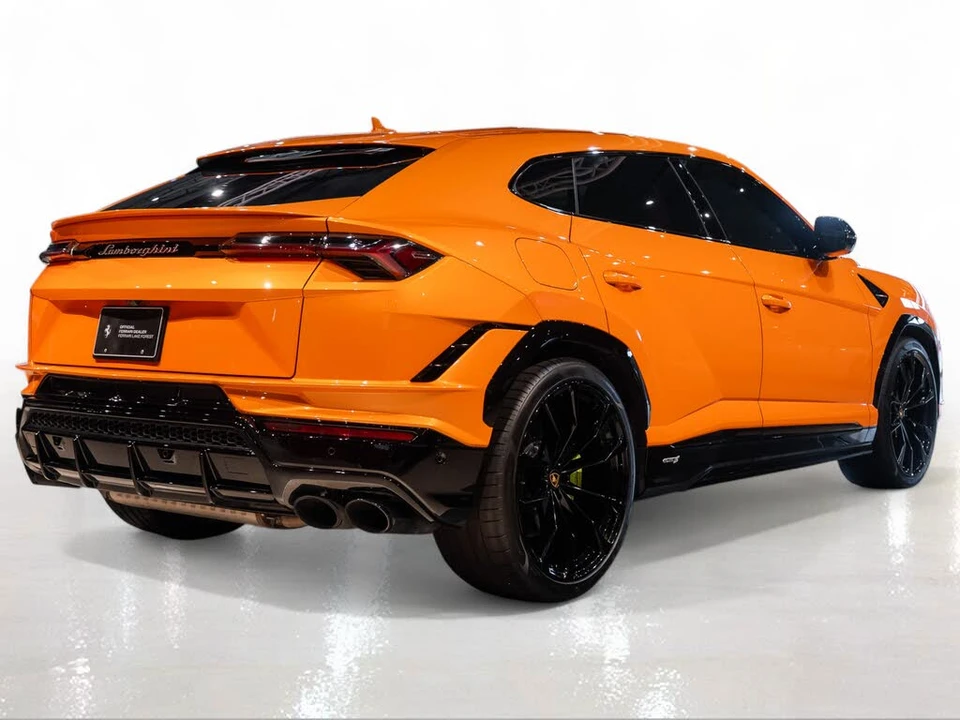 2024 Lamborghini Urus S - Image 10 of 31
