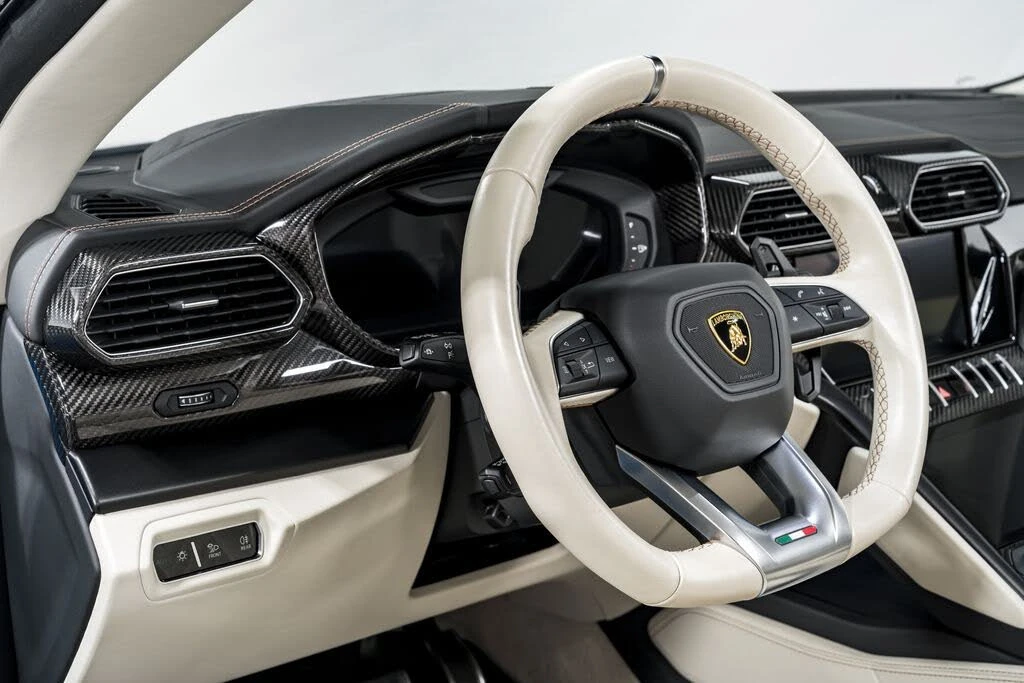 2024 Lamborghini Urus S - Image 14 of 31