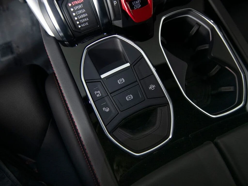 2024 Lamborghini Urus S - Image 28 of 31