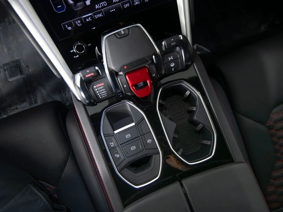 2024 Lamborghini Urus S - Image 27 of 31