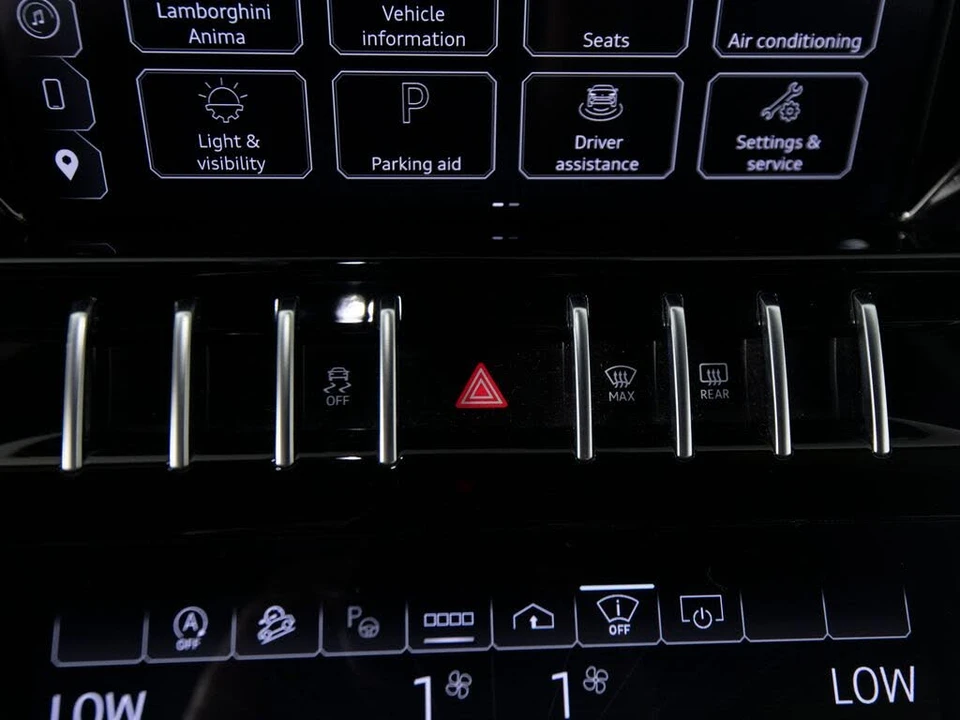 2024 Lamborghini Urus S - Image 23 of 31