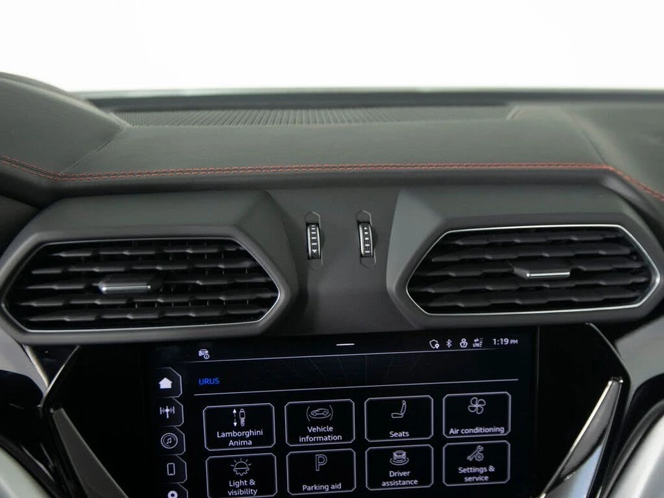 2024 Lamborghini Urus S - Image 21 of 31