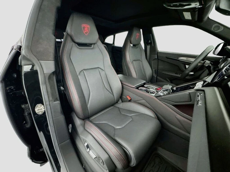 2024 Lamborghini Urus S - Image 31 of 31