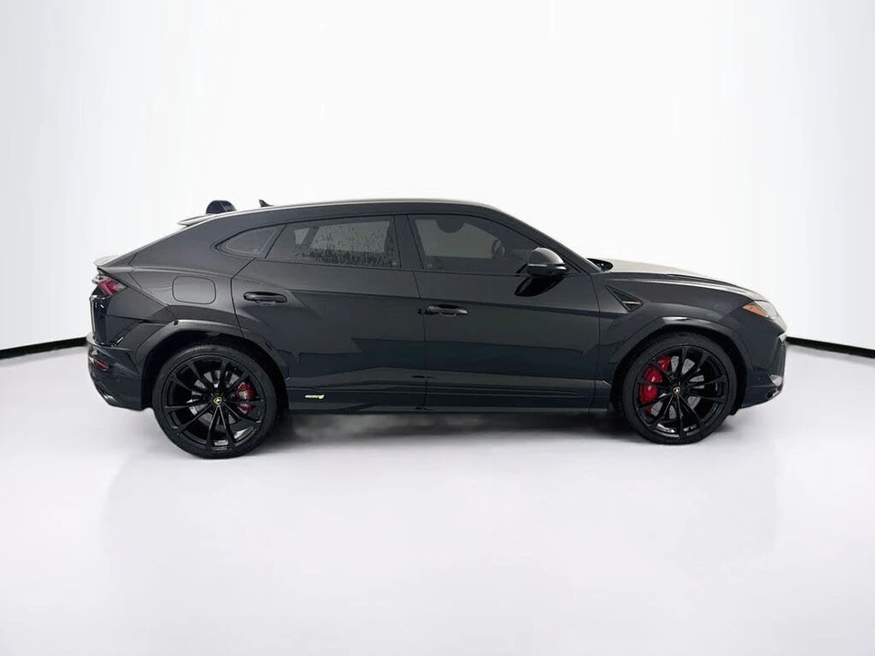 2024 Lamborghini Urus S - Image 4 of 31