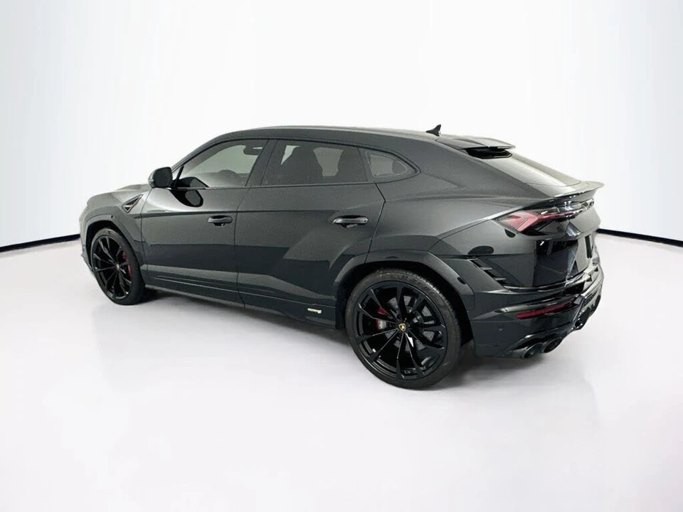 2024 Lamborghini Urus S - Image 7 of 31
