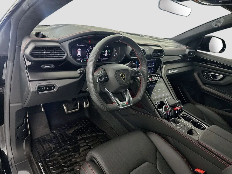 2024 Lamborghini Urus S - Image 9 of 31
