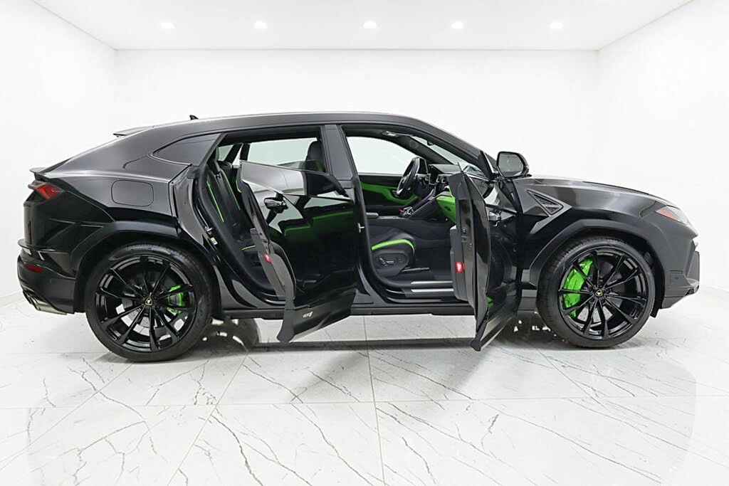 2024 Lamborghini Urus S - Image 25 of 31