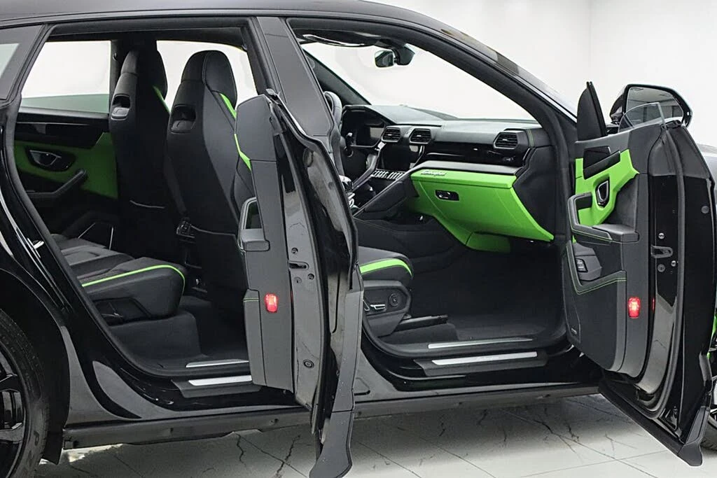 2024 Lamborghini Urus S - Image 24 of 31