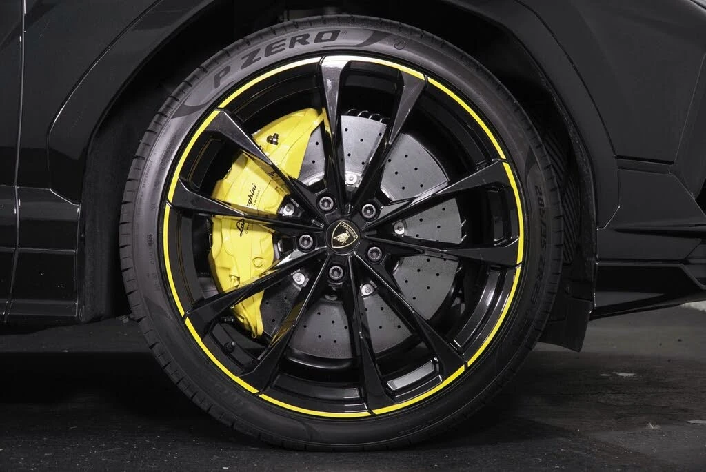 2024 Lamborghini Urus S - Image 4 of 31