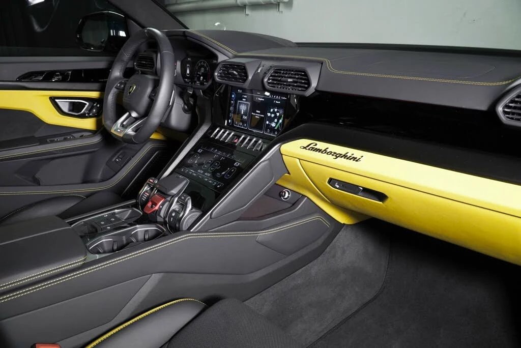 2024 Lamborghini Urus S - Image 21 of 31