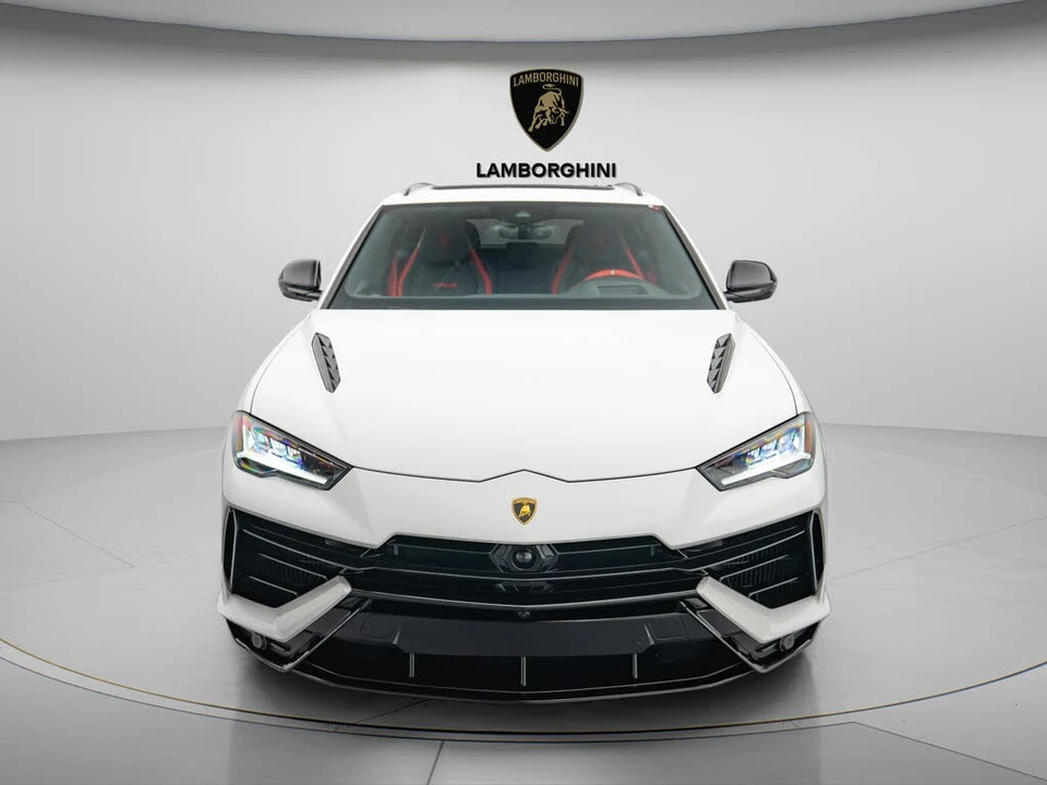 2024 Lamborghini Urus S - Image 3 of 31