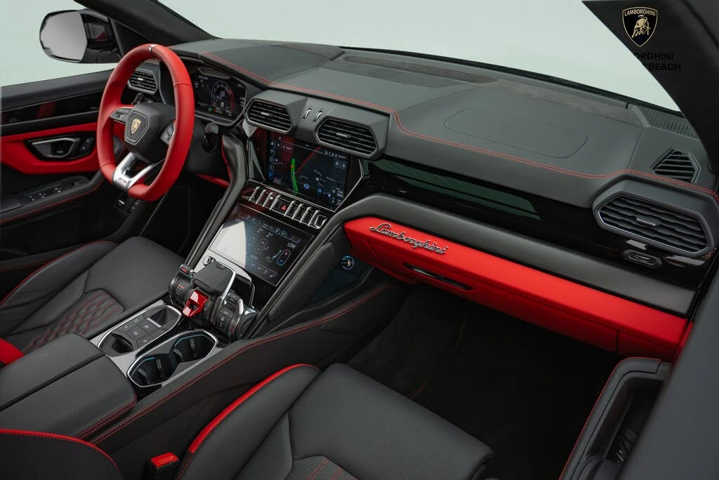 2024 Lamborghini Urus S - Image 10 of 31