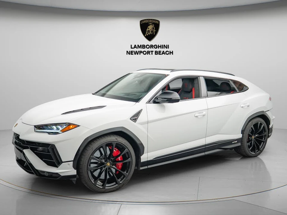 2024 Lamborghini Urus S - Image 4 of 31