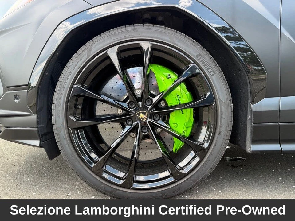 2024 Lamborghini Urus S - Image 15 of 31
