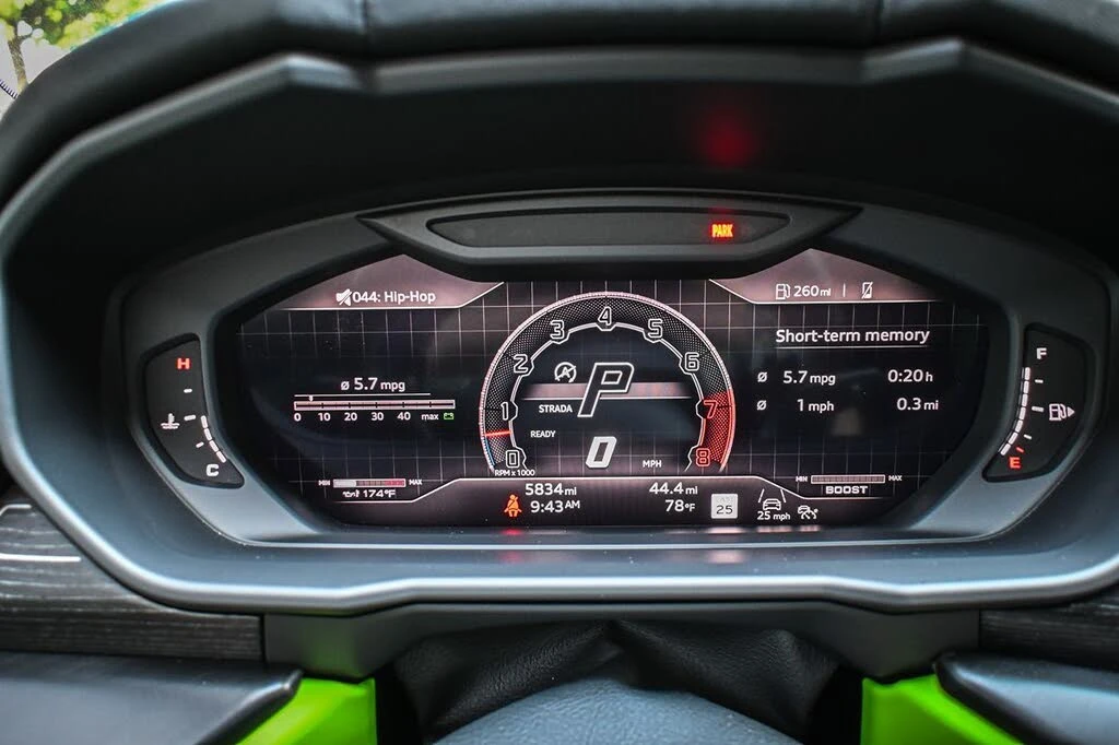 2024 Lamborghini Urus S - Image 14 of 31