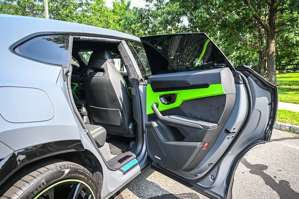 2024 Lamborghini Urus S - Image 26 of 31