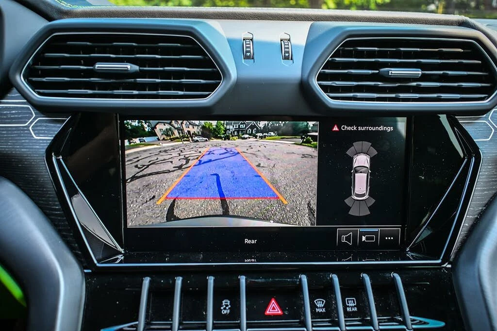 2024 Lamborghini Urus S - Image 15 of 31