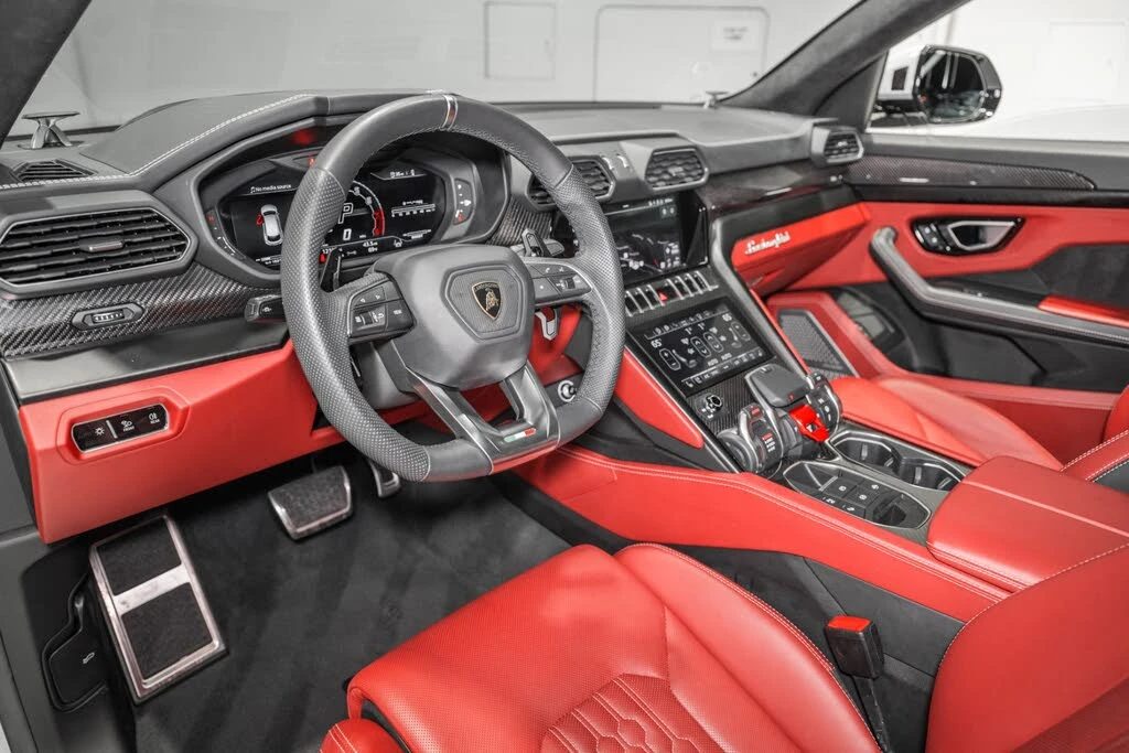 2024 Lamborghini Urus S - Image 17 of 31