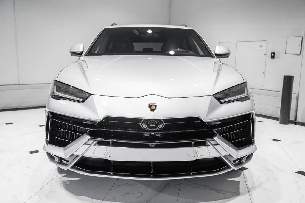 2024 Lamborghini Urus S - Image 4 of 31