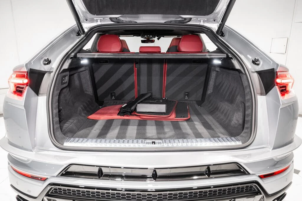 2024 Lamborghini Urus S - Image 9 of 31