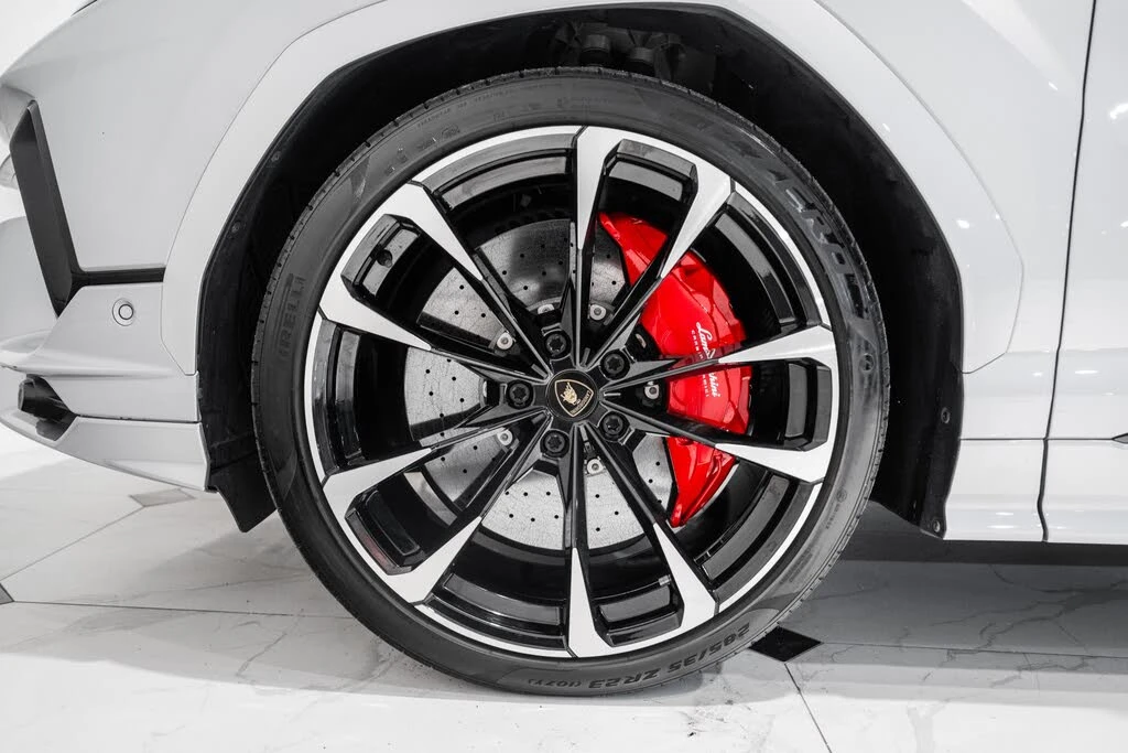 2024 Lamborghini Urus S - Image 13 of 31