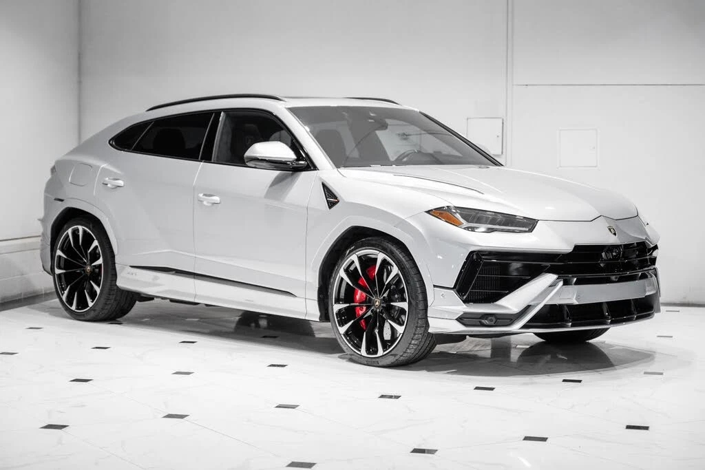 2024 Lamborghini Urus S - Image 3 of 31