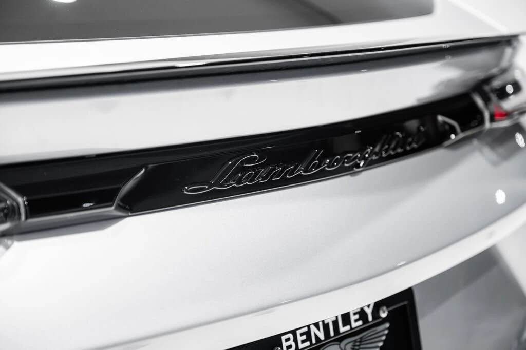 2024 Lamborghini Urus S - Image 12 of 31