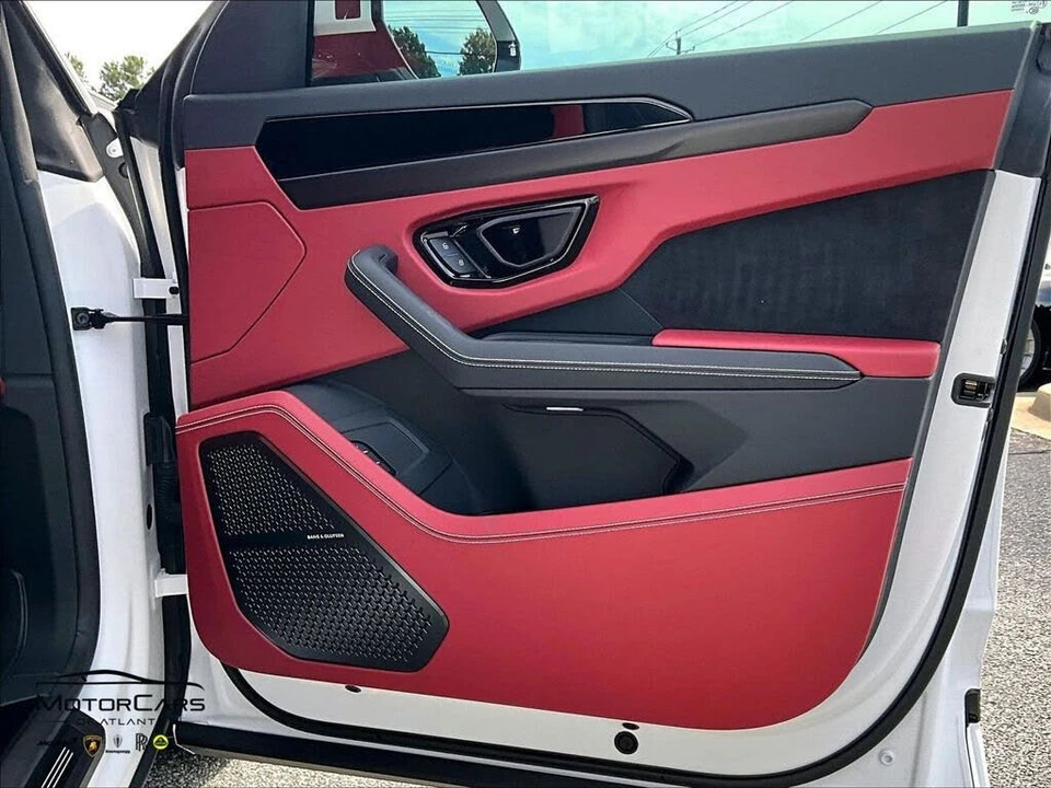2024 Lamborghini Urus S - Image 20 of 30